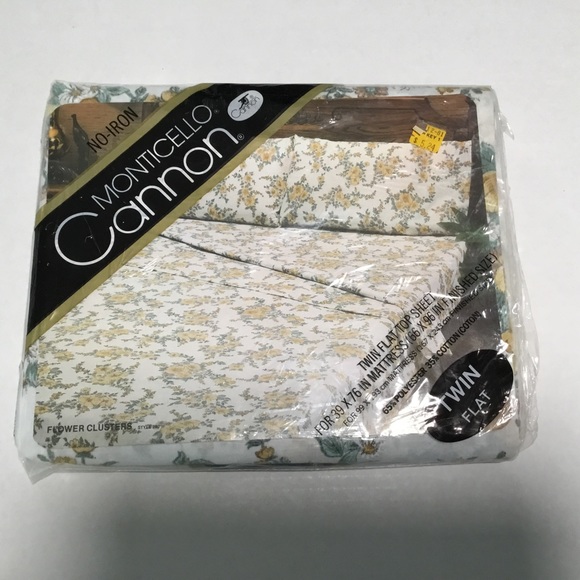 Vintage cannon twin flat sheet yellow floral print New Old Stock - Picture 2 of 2